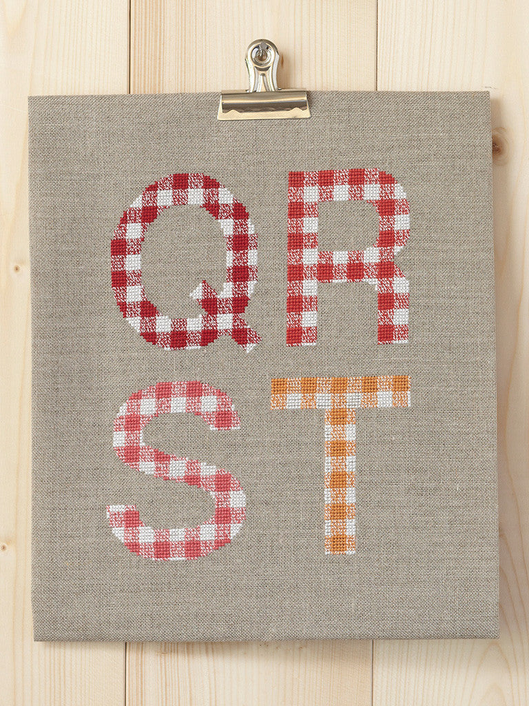 Livre Grandes Lettres Au Point De Croix La Croix La Maniere