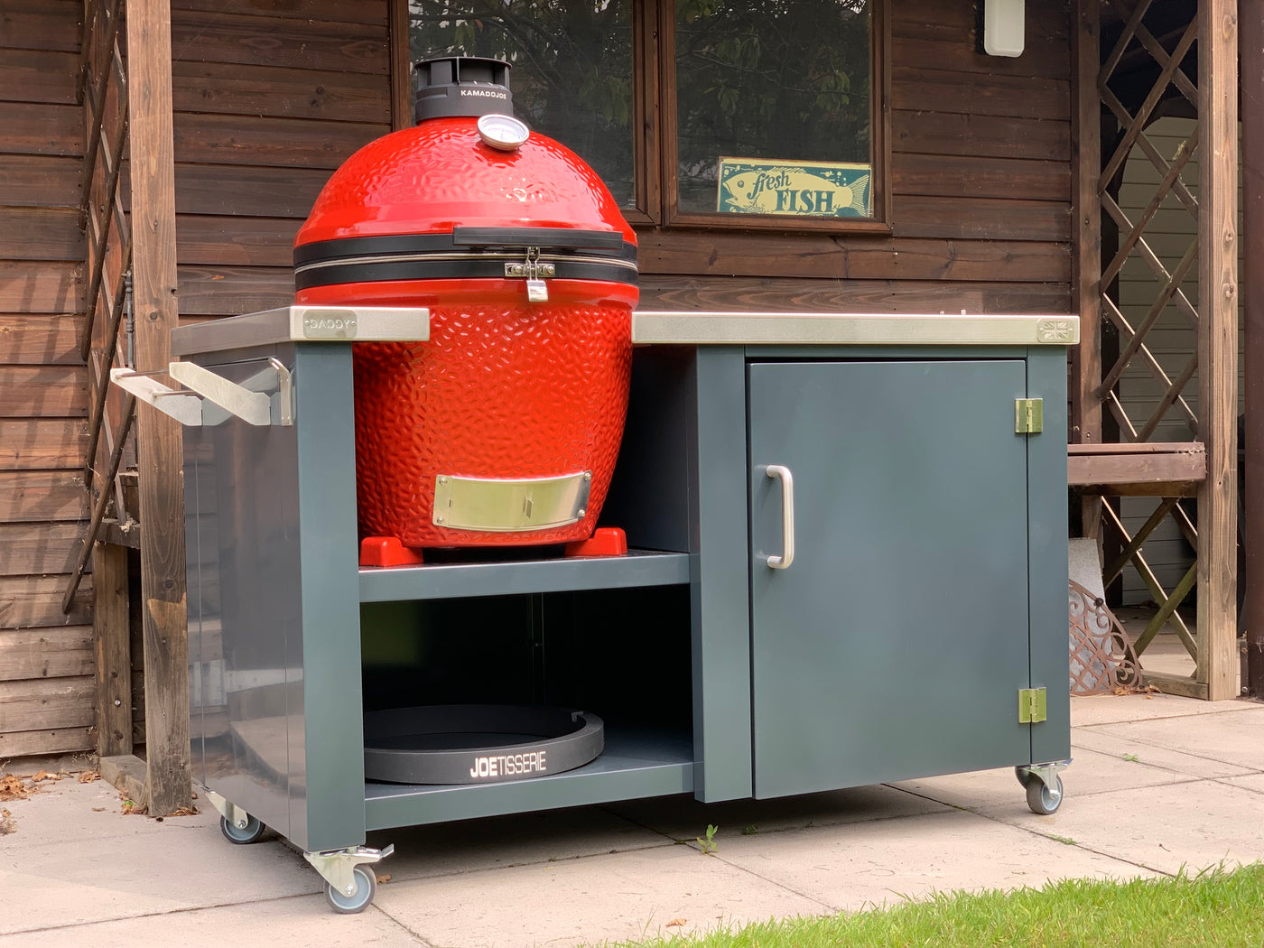 Kamado Outdoor Cooking Table By The Daddy Gardenbox Co Uk Gardenbox