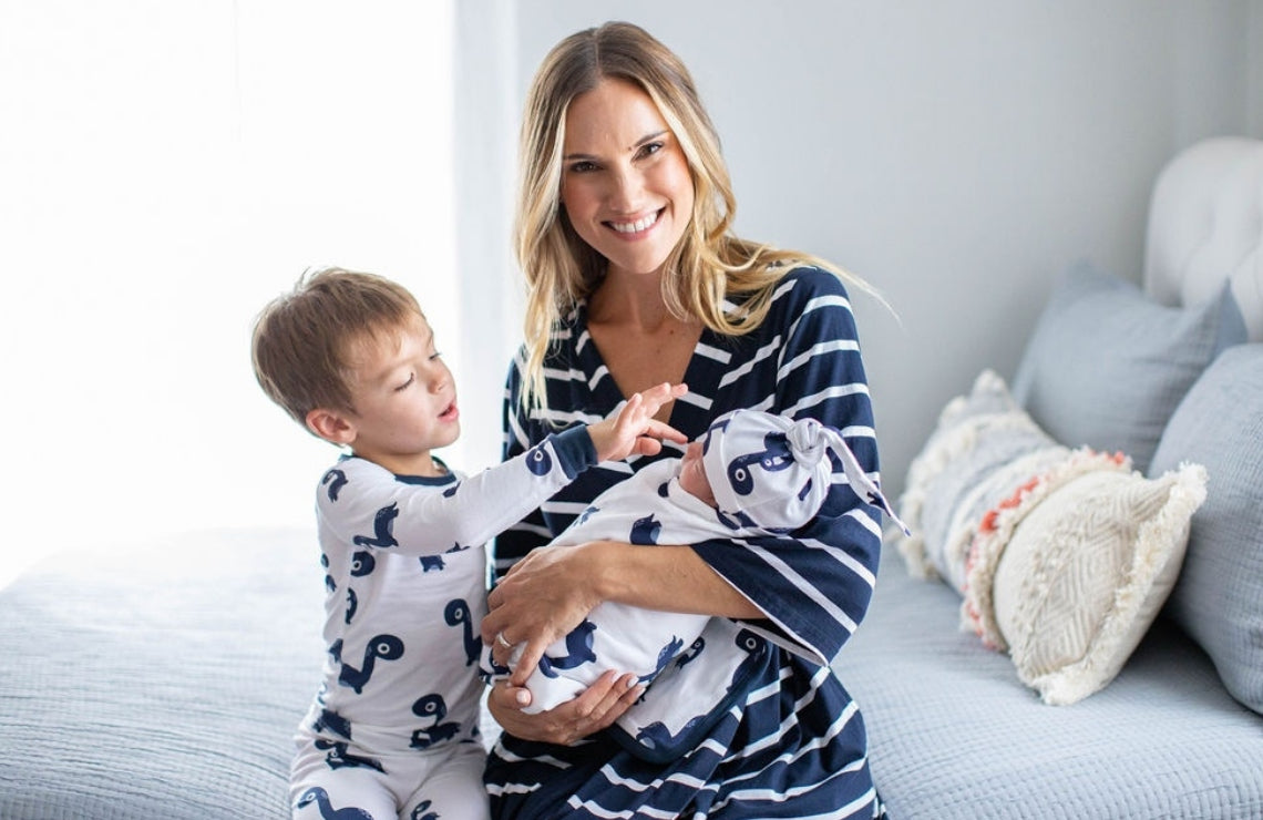 Matching Mommy Me Sets Delivery Robe With Baby Swaddle Blanket Baby Be Mine