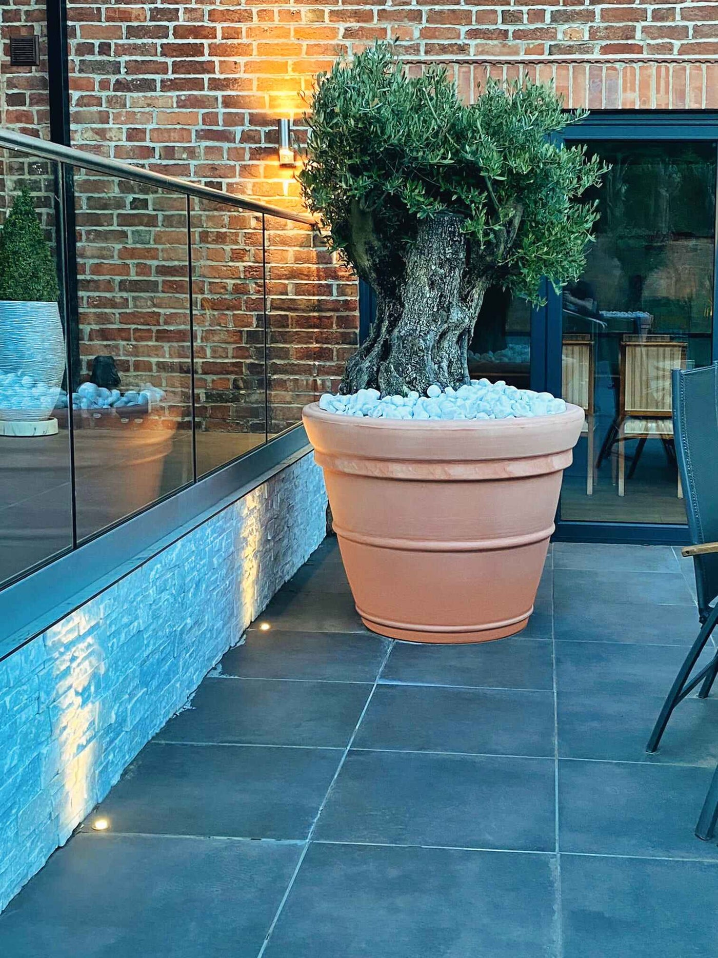 500 Litre Prestige Extra Large Terracotta Style Pot Planter Freeflush Water Management Ltd