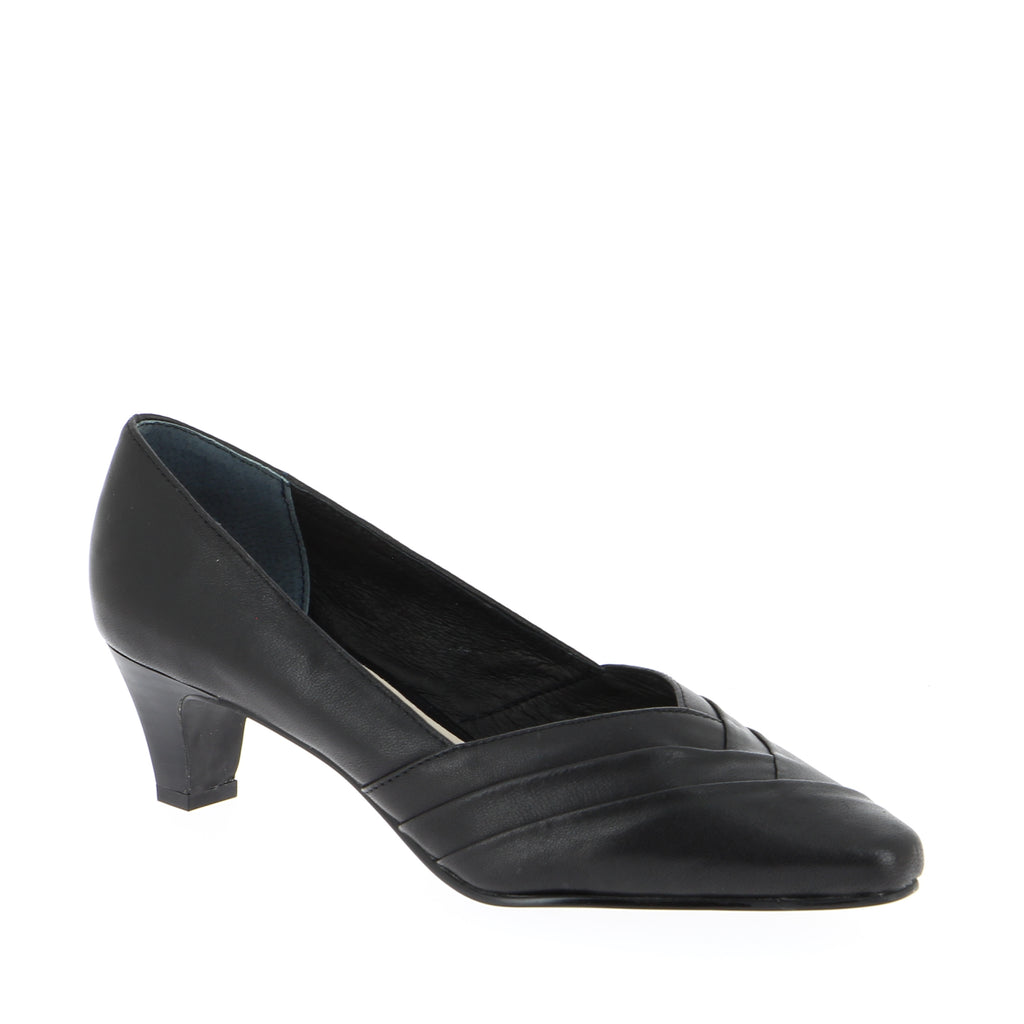 Diana Ferrari Laughs Black