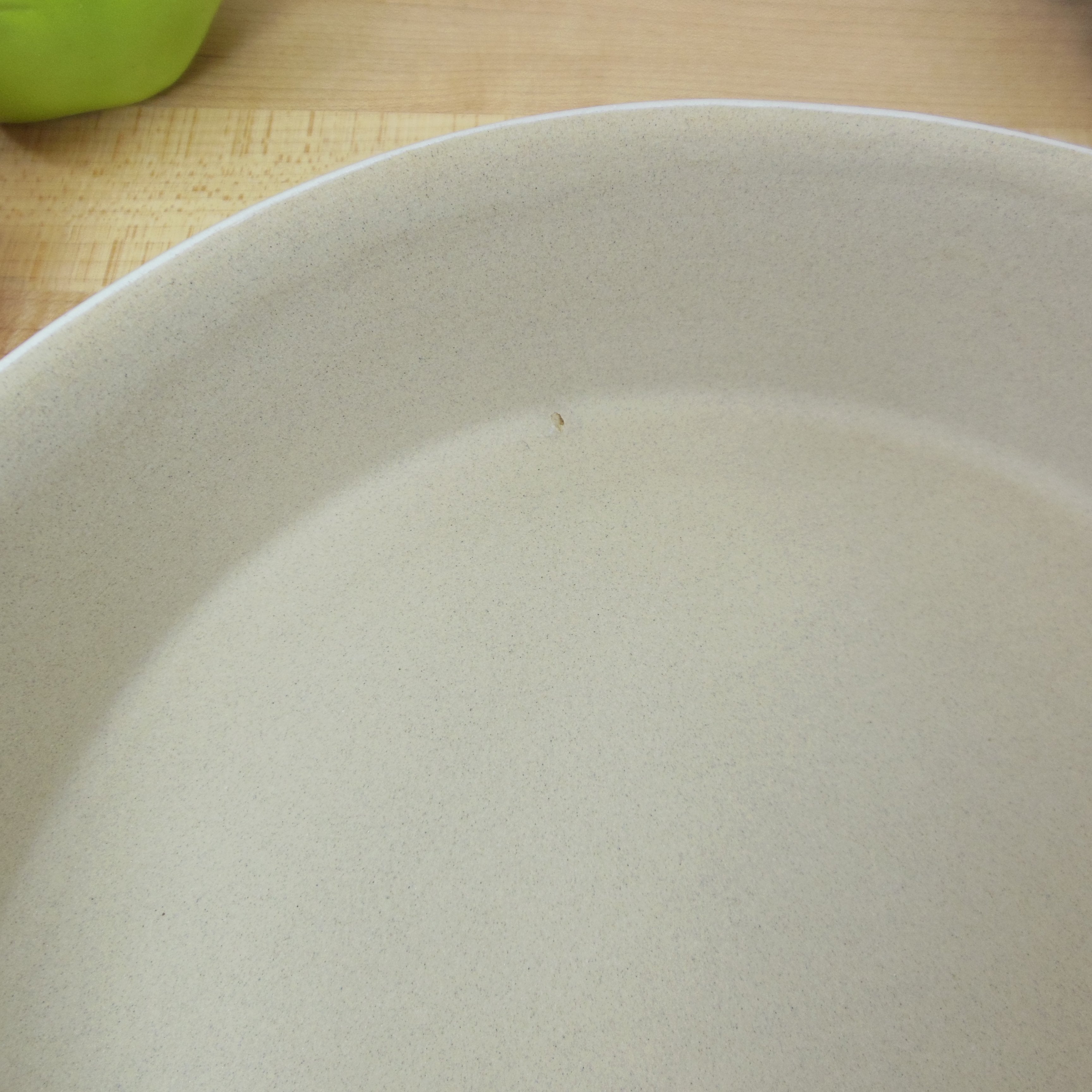 Pampered Chef Family Heritage Stoneware 8 Round Baker Dish Olde Kitchen Home