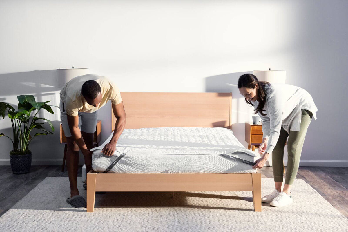 Sleepme Dock Pro Sleep System - Gearbrain"span itemprop=