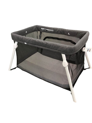 Guava Family Lotus Travel Crib