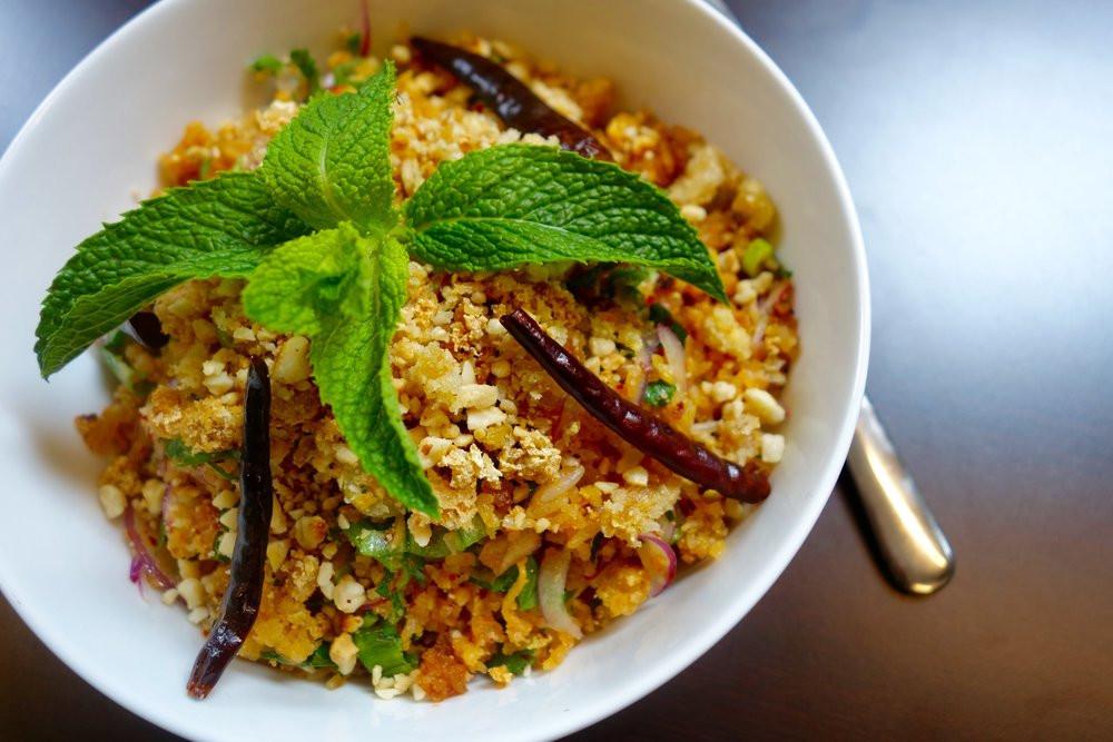 Nam Khao Lettuce Wraps Crispy Curry Rice With Tofu Lettuce Wraps Foodhini