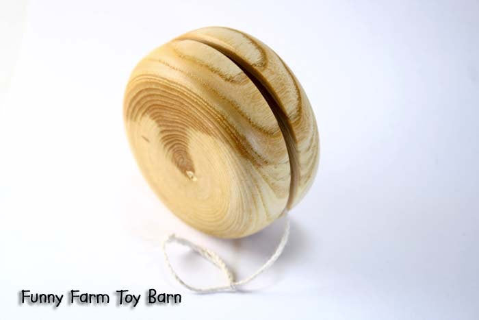 Handmade Yoyo Basic Round Style Stocking Stuffer Hand Turned Soild Woo Thatfamilyshop Com