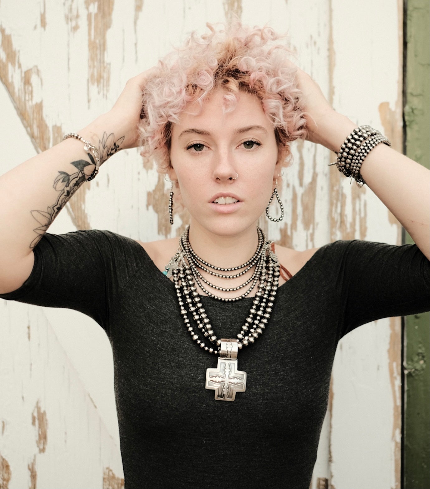 Navajo Pearl Necklaces Bracelets Earrings And Southwestern Jewelry Navajo Pearls Ranch