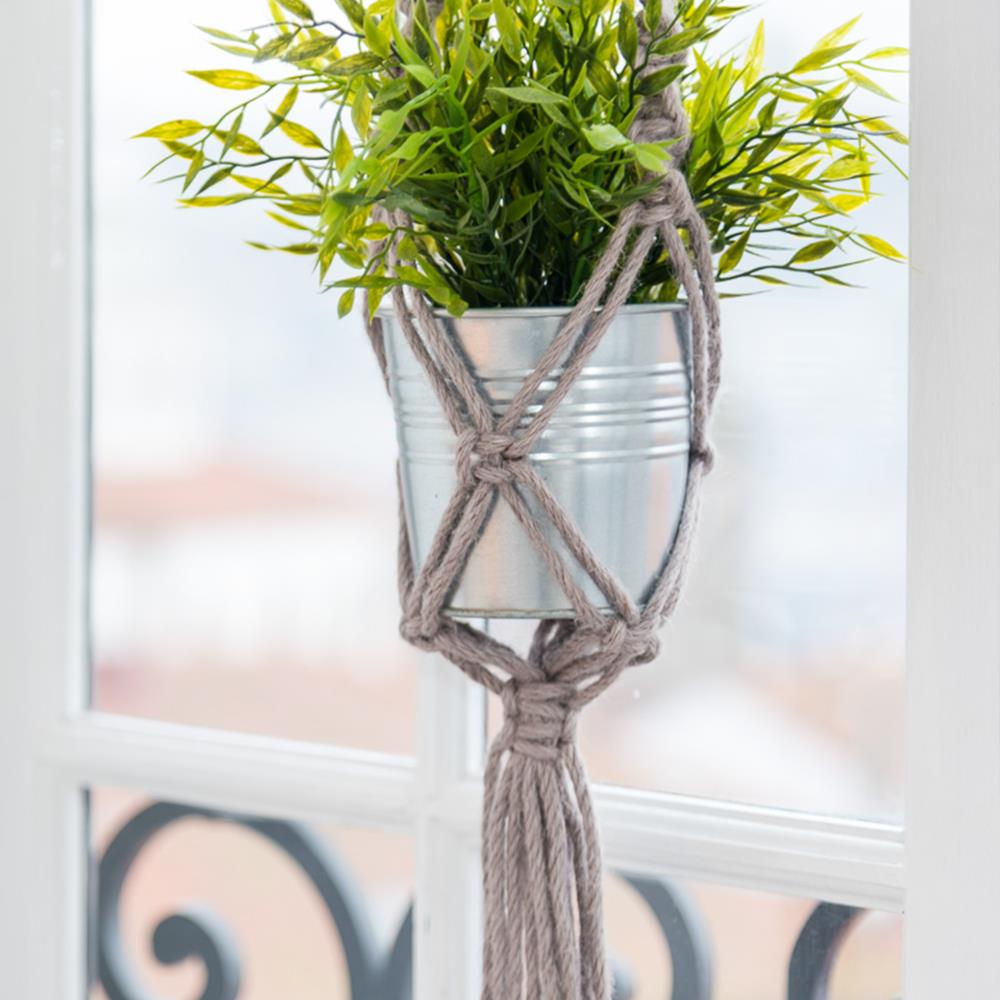 14 Ridiculously Simple Macrame Plant Hangers Ecofriendlycrafts