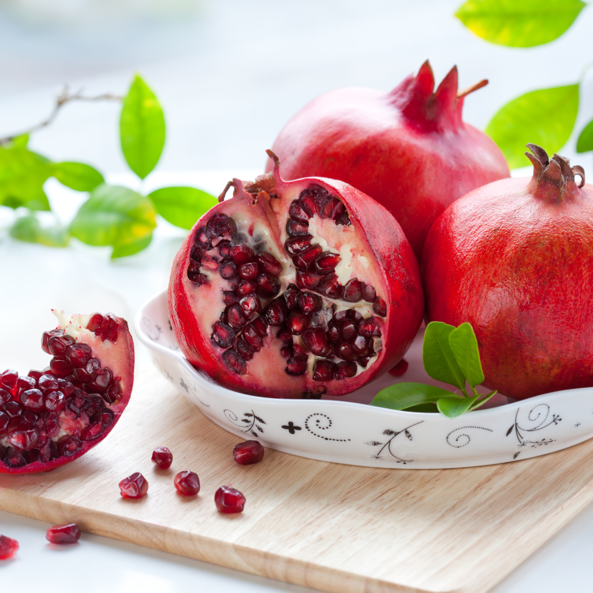 How To Cut A Pomegranate And Easily De Seed It Virginia Boys Kitchens