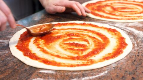 طريقة صوص البيتزا