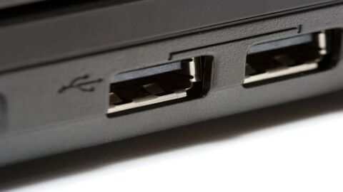 ما هي مميزات منفذ USB