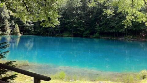البحيرة الزرقاء إنترلاكن