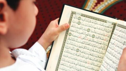 كيفية تعليم الأطفال حفظ القرآن الكريم