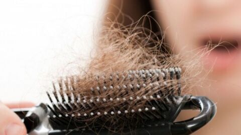 وصفة طبيعية لعلاج تساقط الشعر