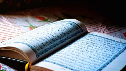 كيفية قراءة القرآن أثناء الحيض