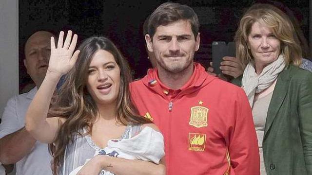 Serba Serbi Sara Carbonero Istri Cantik Iker Casillas Bola Liputan6 Com