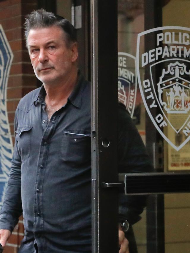 Aktor Alec Baldwin Tak Sengaja Tembak Satu Kru Hingga Tewas Belum Ada Penuntutan Global Liputan6 Com