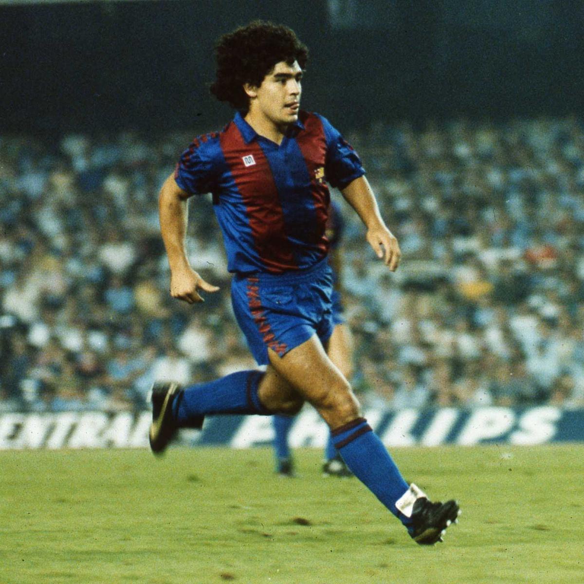 Liga Spanyol Karier Diego Maradona Di Barcelona Minim Prestasi Dan Penuh Kontroversi Dunia Bola Com