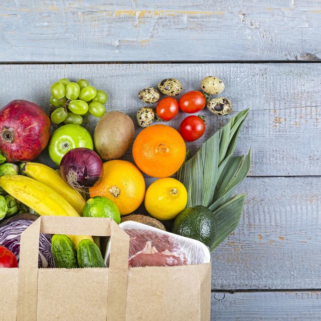 Jenis Sayur Dan Buah Ini Tak Boleh Disimpan Satu Wadah Bisa Rusak, Lukisan buah dalam keranjang