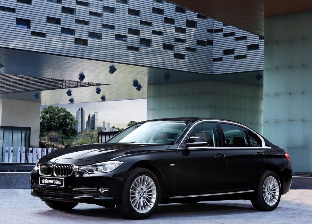 Featured Image of 2013 BMW 3 Series Long Wheelbase