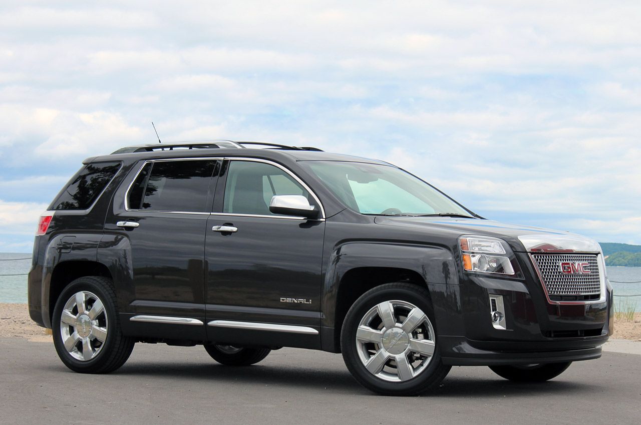 Featured Image of 2013 GMC Terrain Denali Price And Review