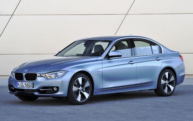Featured Image of 2014 BMW 5 ActiveHybrid | BMW 5 Series Models