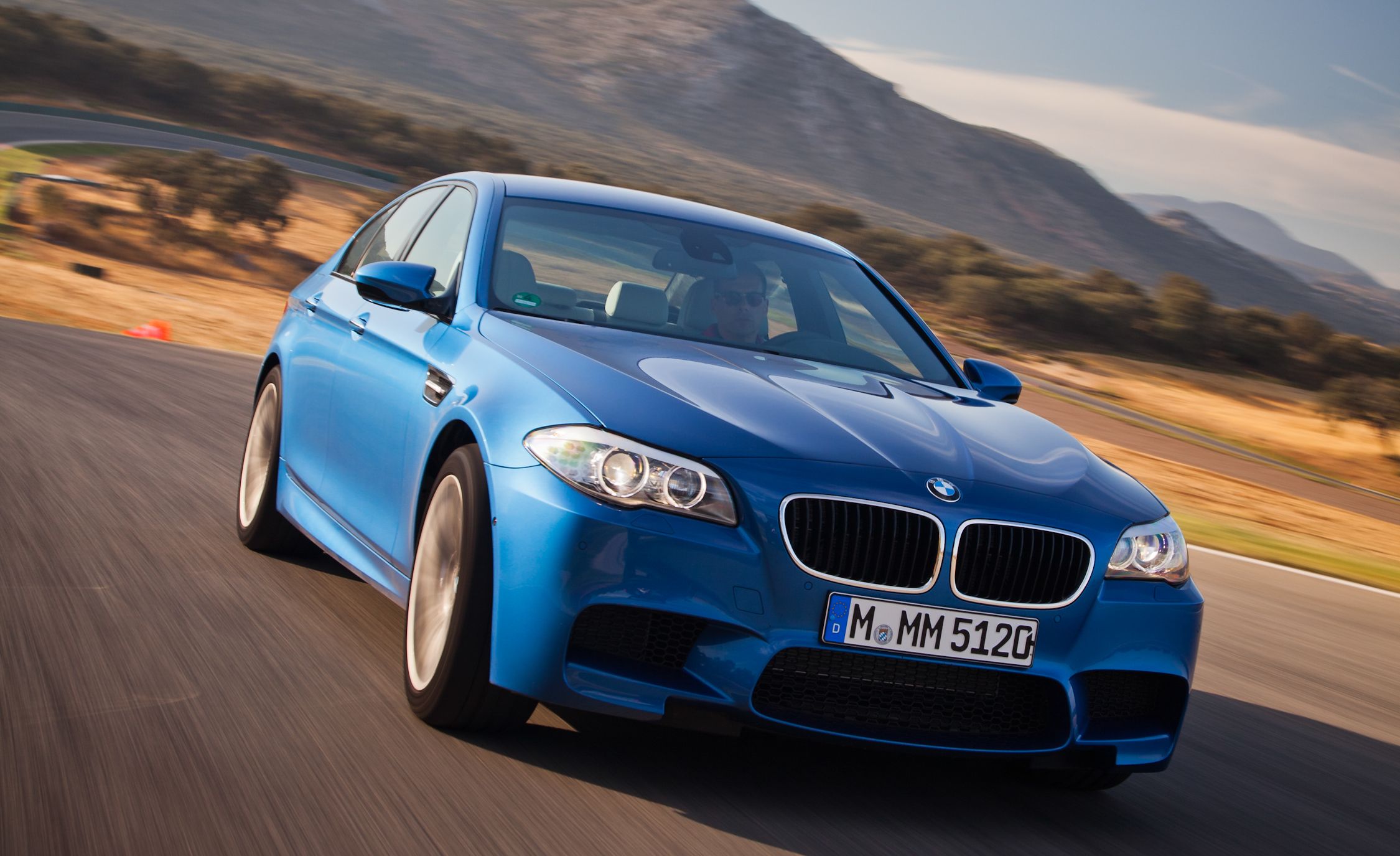 Featured Image of 2013 BMW M