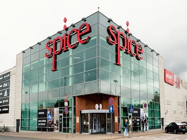 Customer flows at shopping centres Spice and Spice Home increase 26%