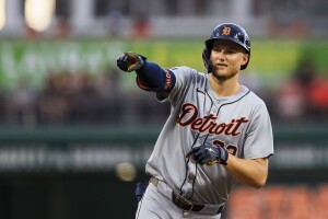 Meadows returns to the field in Detroit