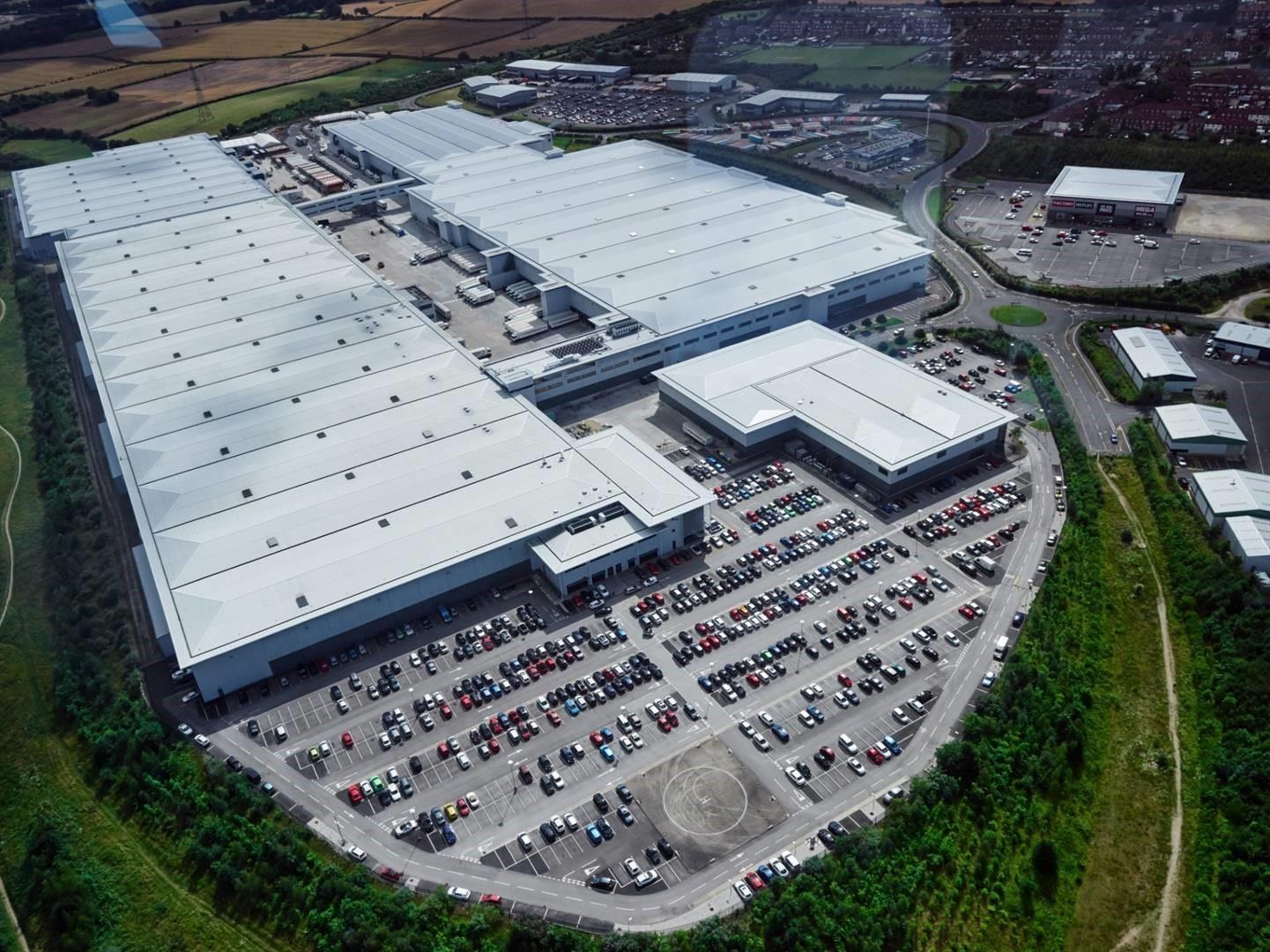 Cbre Gi Buys Sports Direct Distribution Centre In 120 1m Sale And Leaseback News Real Assets