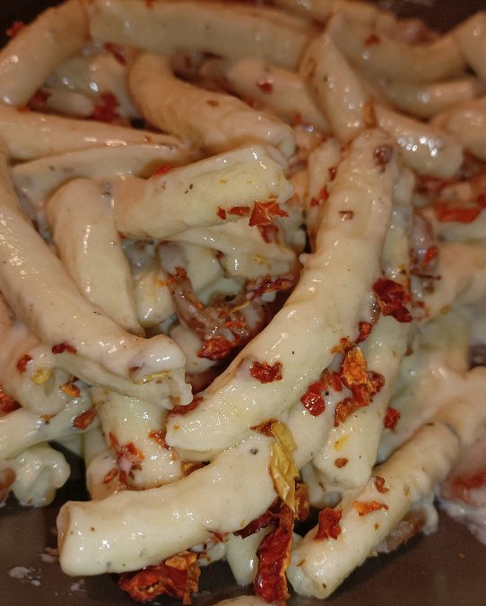 Sedanini Fatti In Casa Senza Uova Con Crema Al Gorgonzola E Peperoni Cruschi Al Ta Cucina