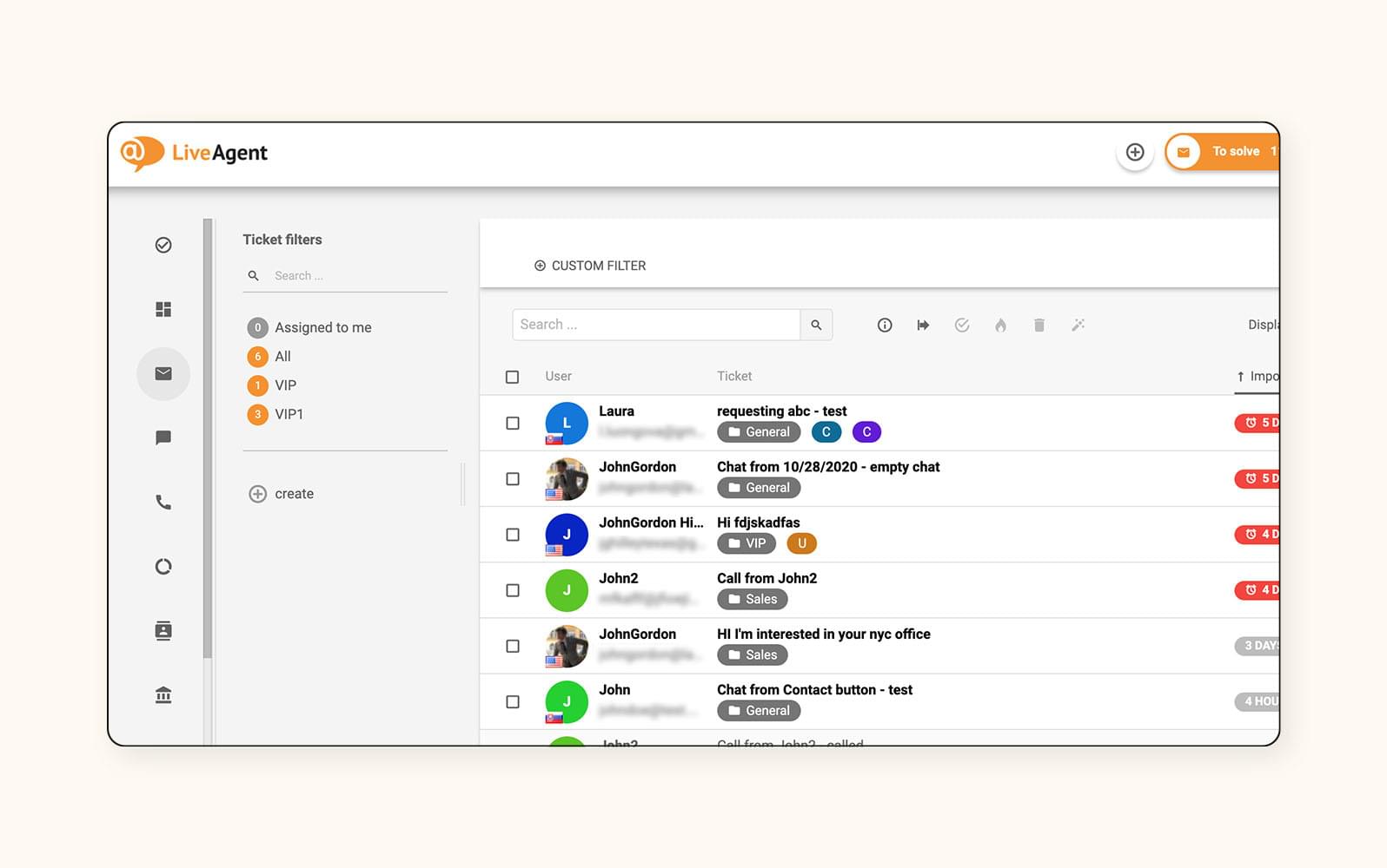 AA view of LiveAgent’s live chat software.