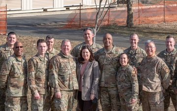 Lt. Gen. Scobee visits Task Force Liberty