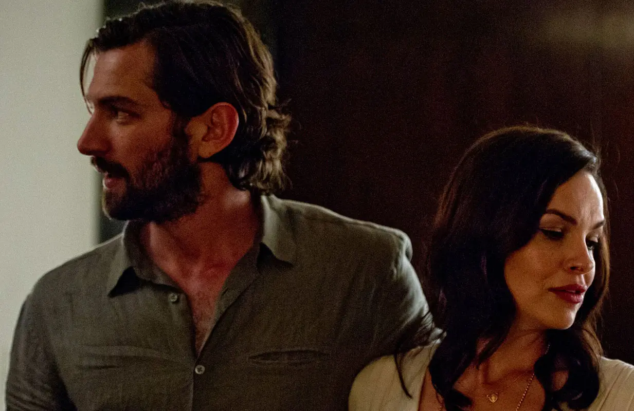 Michiel Huisman, Tammy Blanchard in iThe Invitation/i