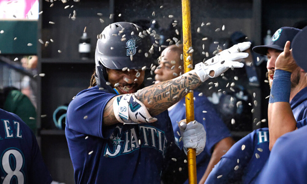 J.P. Crawford Looks to Lead Mariners into the Postseason