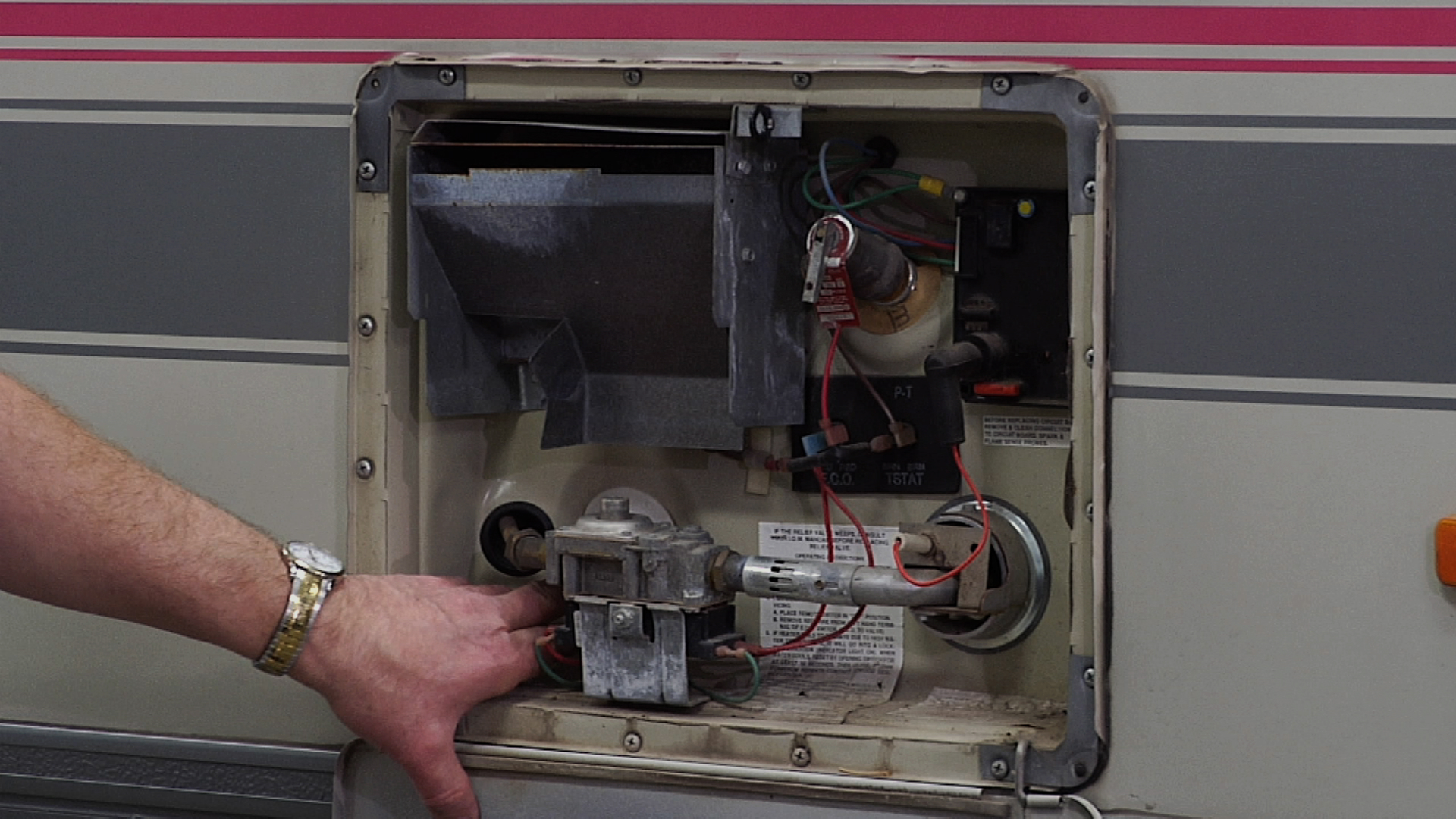 Rv Water Heater Overview And Troubleshoot Rv Repair Club