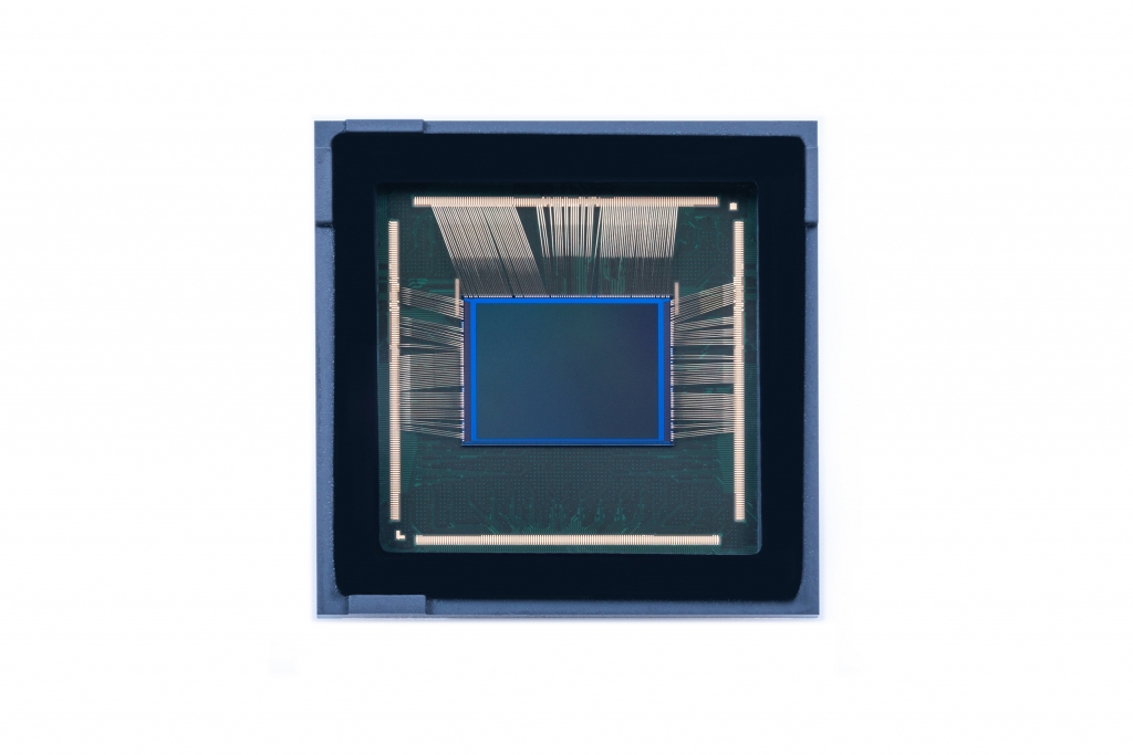 Samsung Unveils Versatile Image Sensors for Superior Smartphone Photography