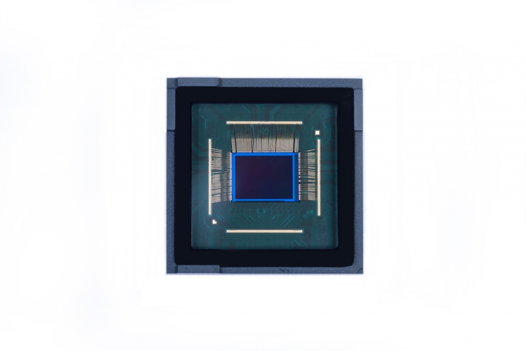 Samsung Unveils Versatile Image Sensors for Superior Smartphone Photography