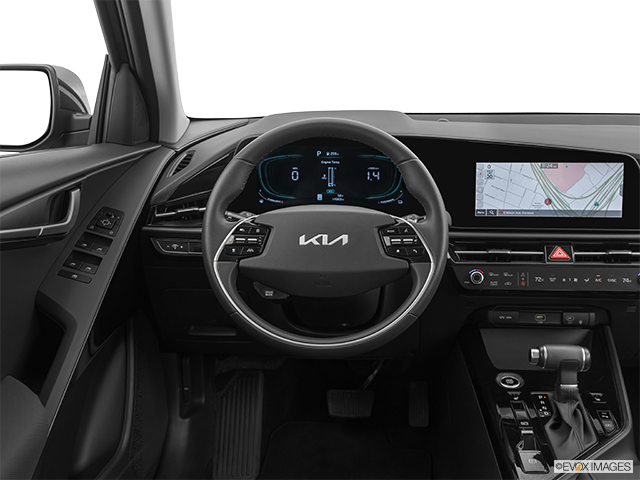 2024 Kia Niro | Steering wheel/Center Console