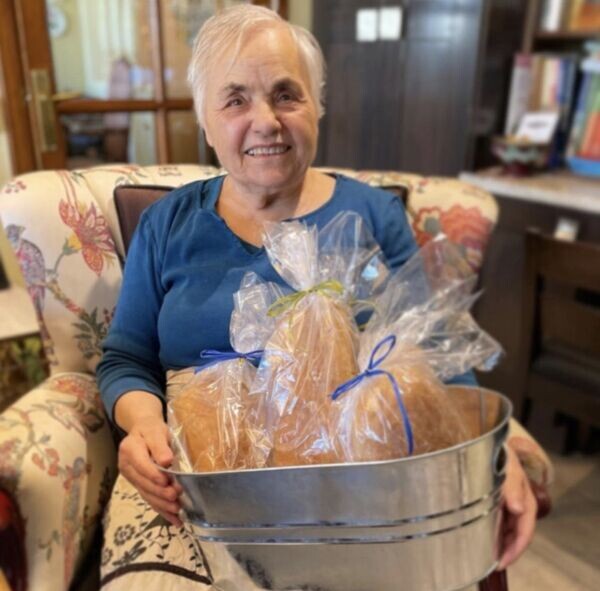 Yiayia’s Bread Company