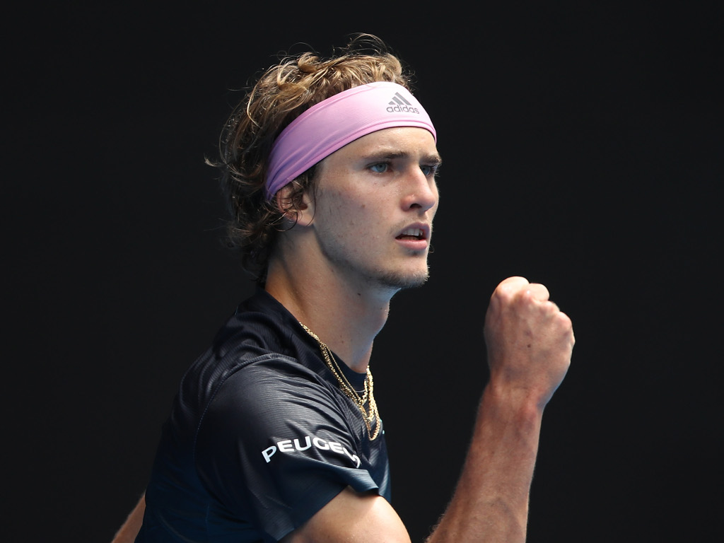 Alexander Zverev and his 'perfect' body scores a routine win