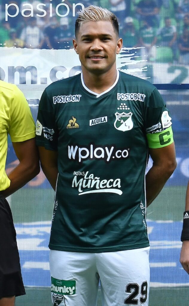 Deportivo Cali Puso En Su Uniforme Mas Estrellas De Las Que Tiene