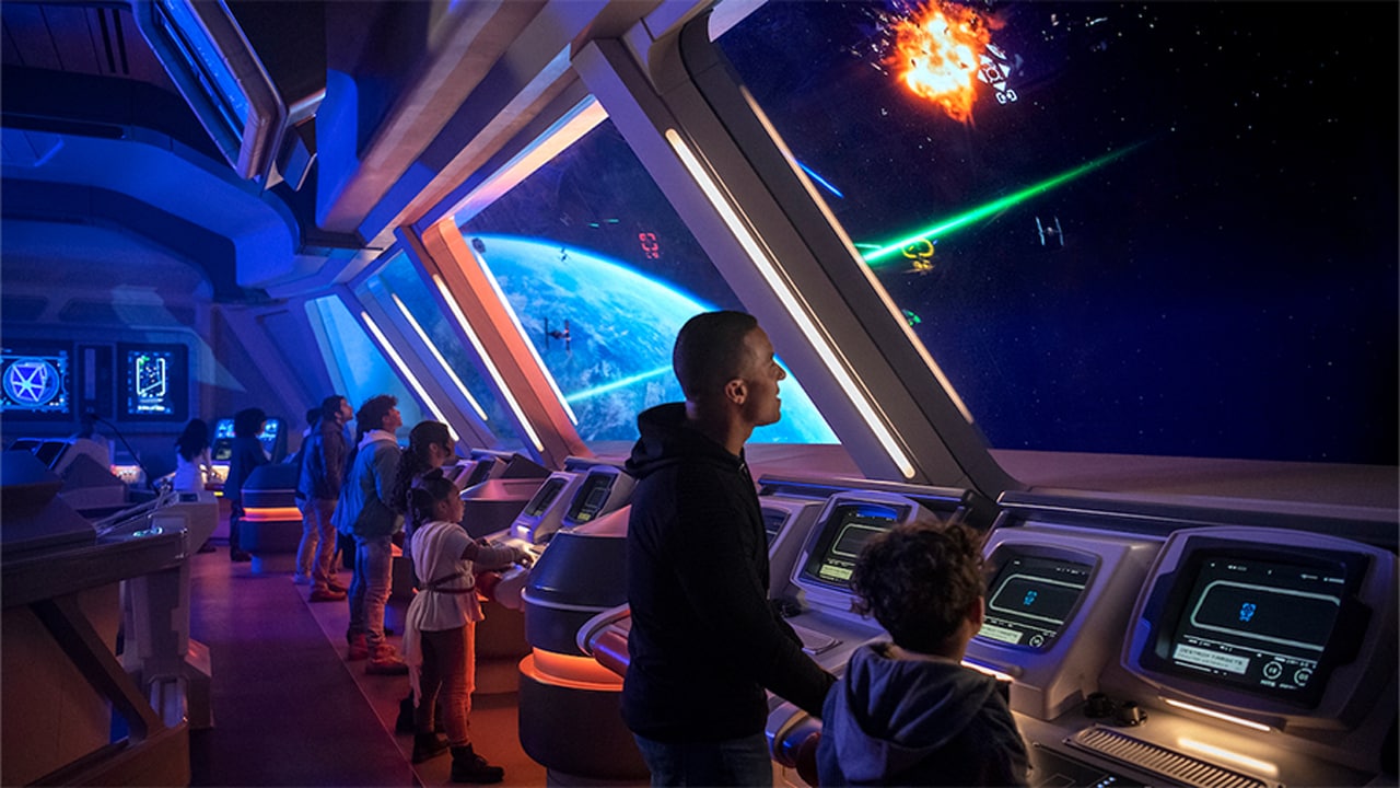 New Video Offers The Most Detailed Look So Far Inside Star Wars Galactic Starcruiser At Walt Disney World
