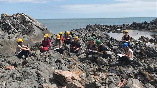 Girls into Geoscience field trip 2019