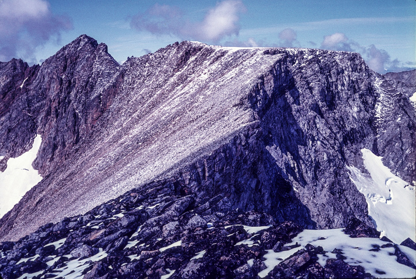 Dix montagnes au Canada portant des noms de femmes