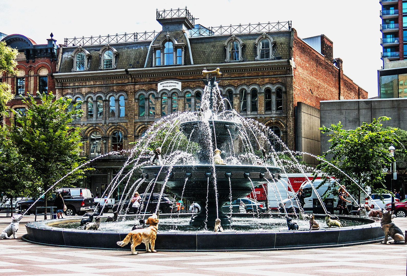 Fontaine située dans le parc Berczy à Toronto en Ontario, 2017.