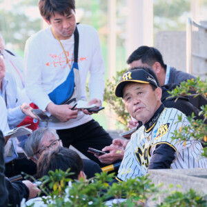 阪神の岡田監督は5日のヤクルト戦から取材拒否に入った（写真・黒田史夫）