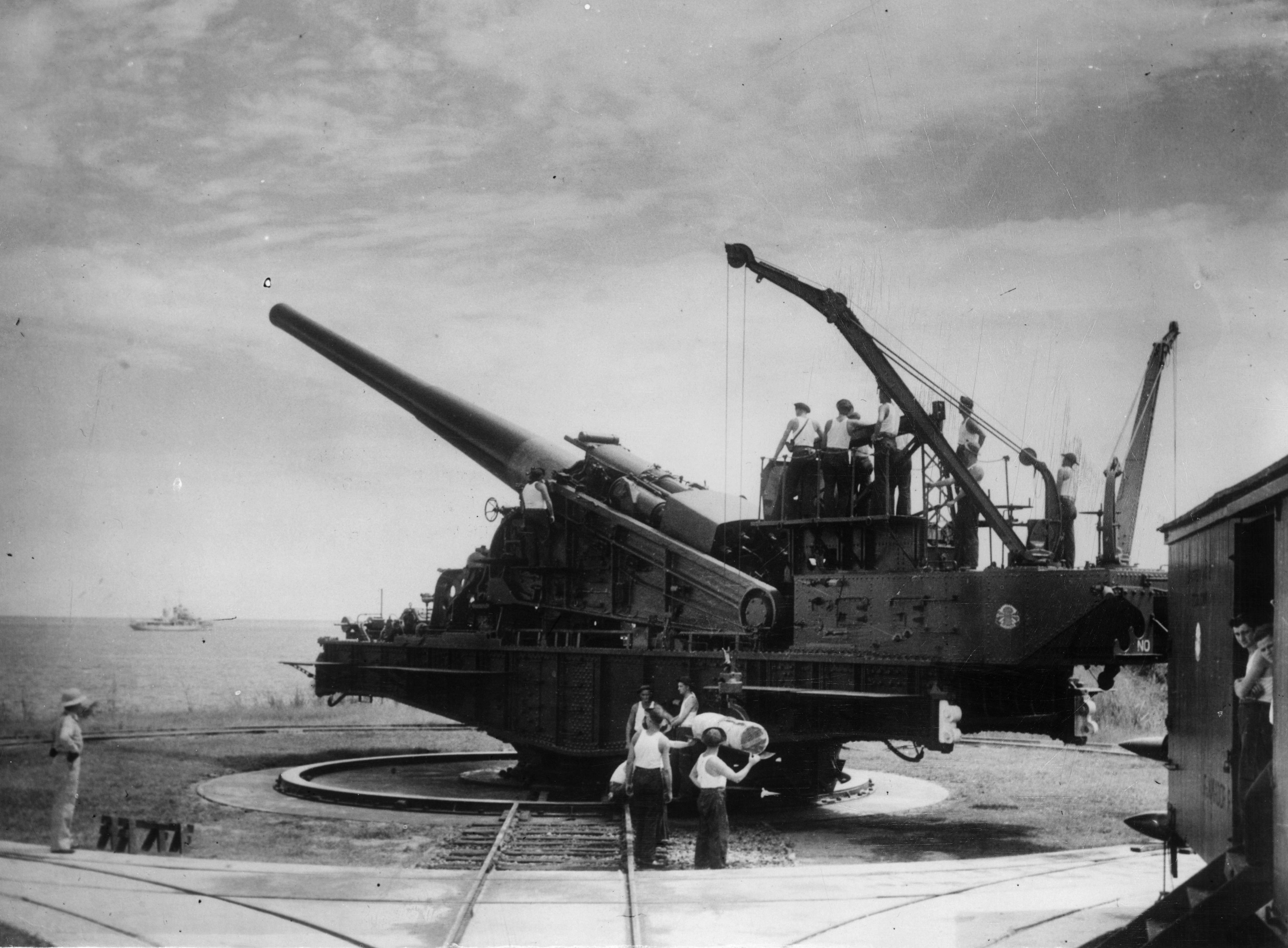 Photo circa 1942 of one of the 14-inch guns that guarded the Panama Canal in the event of war. Mounted on a turntable, the gun could fire a missile 30 miles out to sea. During the war, both the Germans and the Japanese had devised ways to bomb the canal, but they abandoned their plans for various reasons. Photo by Keystone/Getty Images