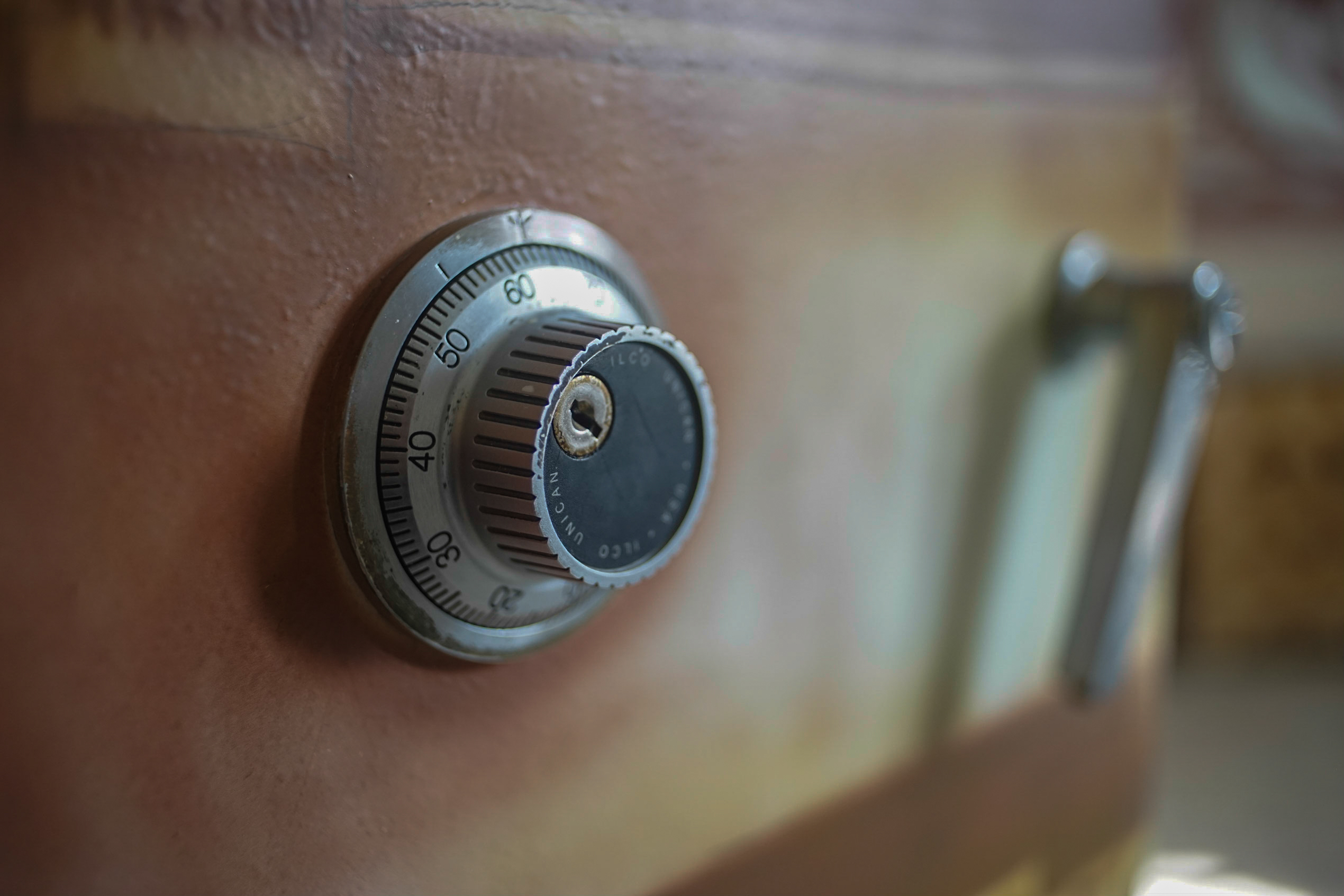 The safe-like metal door that serves as the entrance to the “museum.”