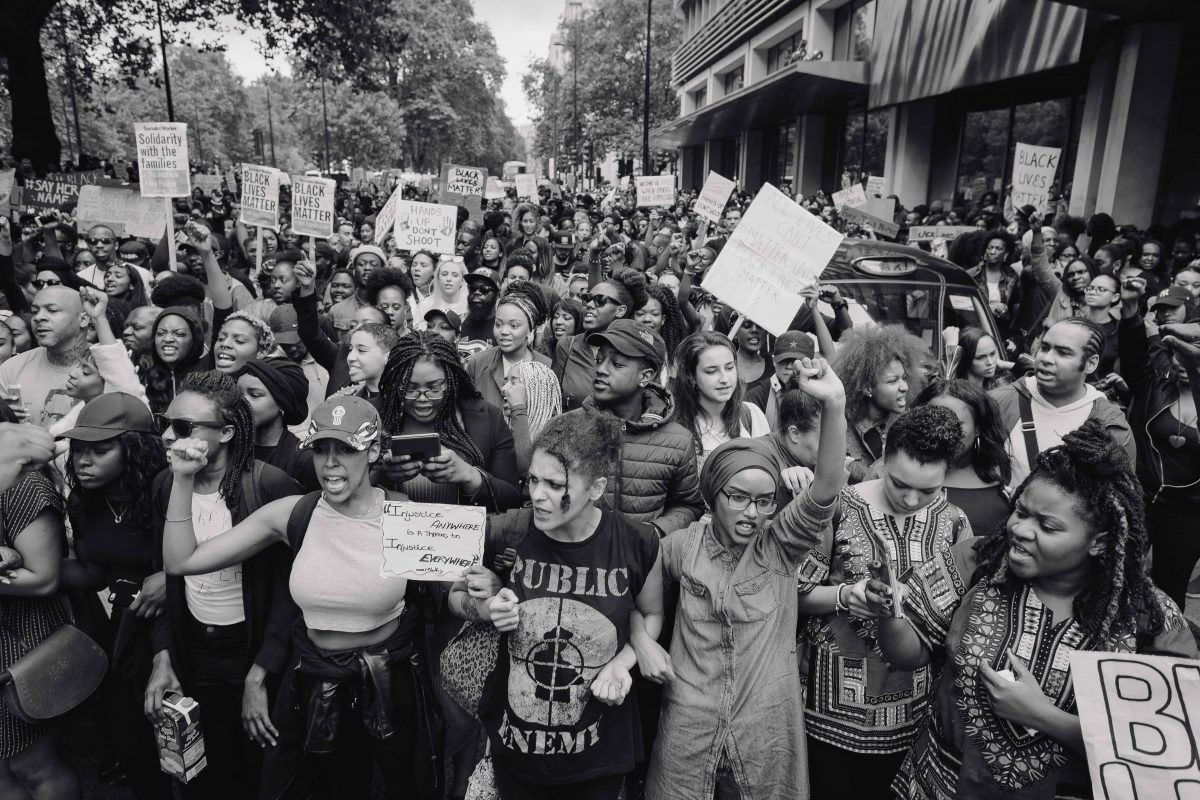 Photo by Vincentchapters